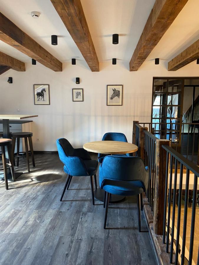 Bicske A Fogado B&B 외부 사진