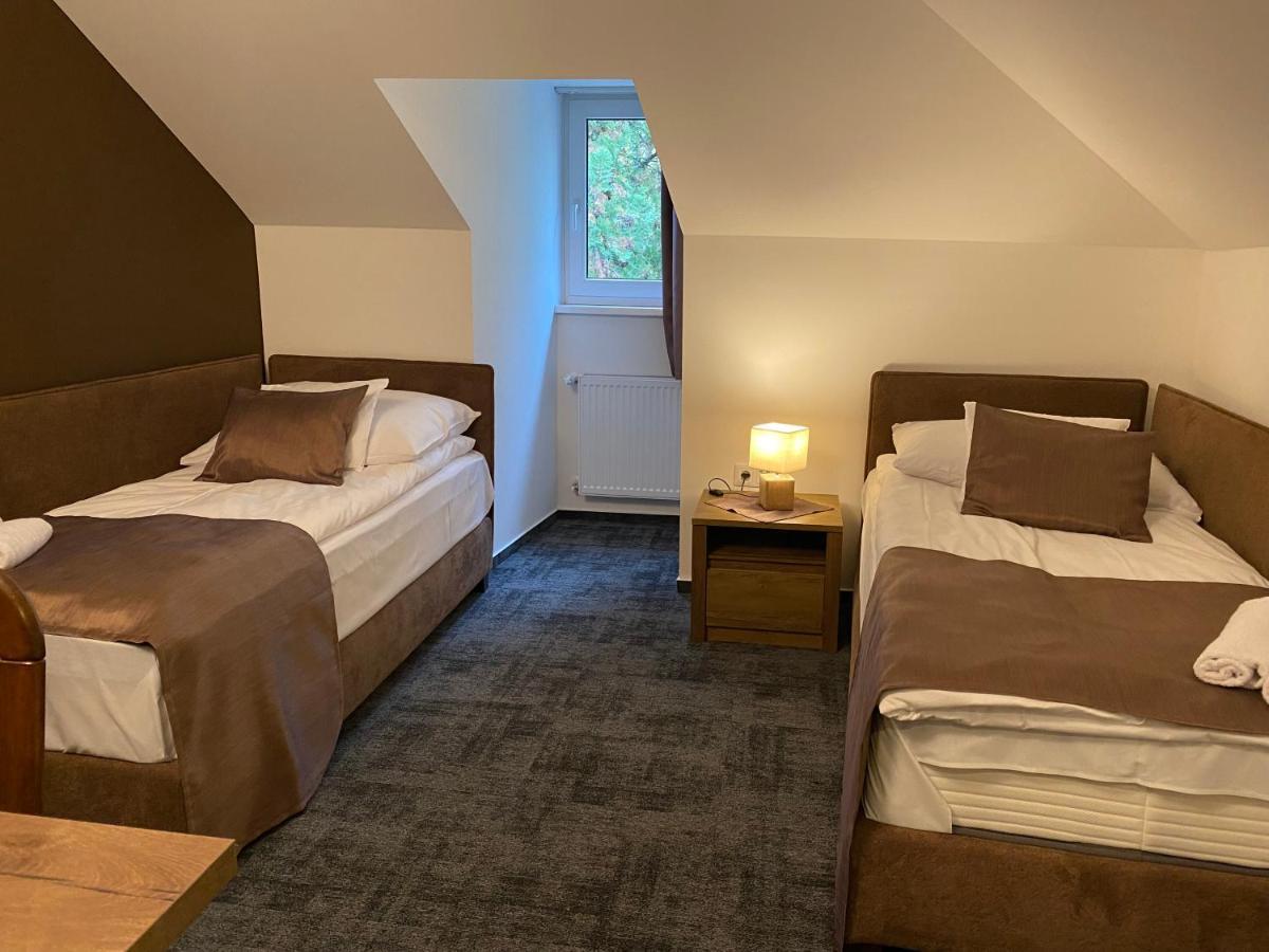 Bicske A Fogado B&B 외부 사진