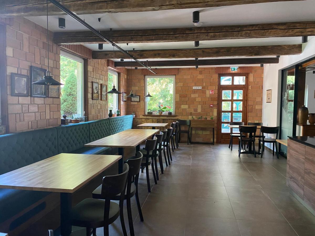 Bicske A Fogado B&B 외부 사진