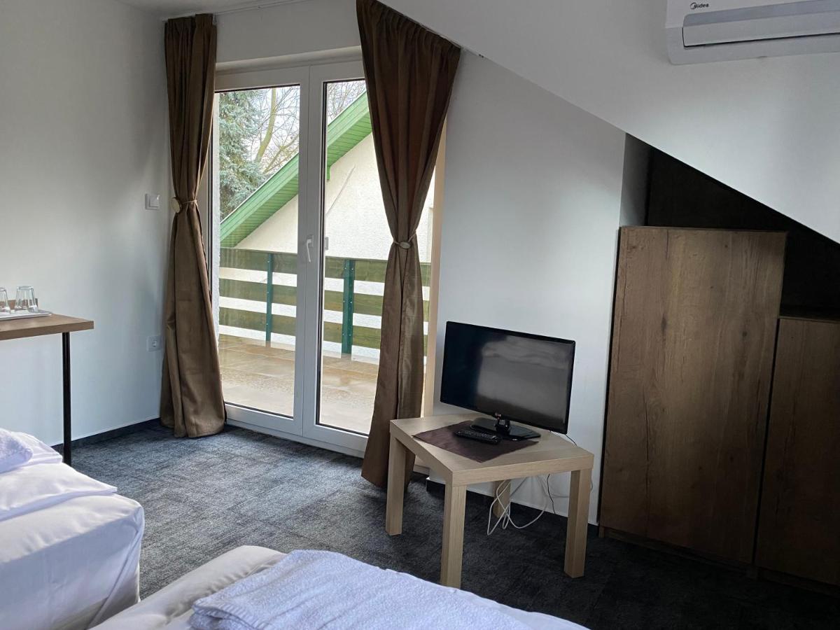 Bicske A Fogado B&B 외부 사진