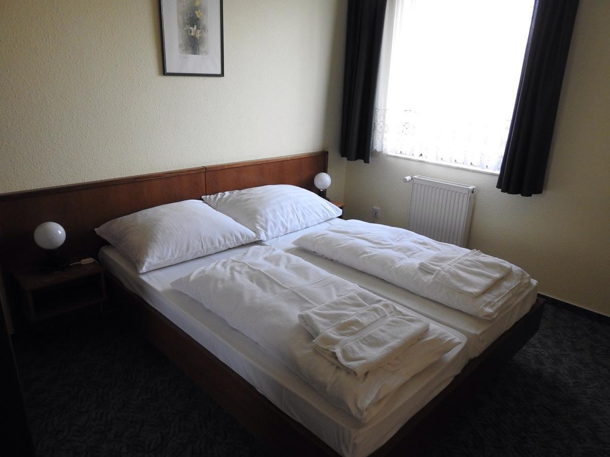 Bicske A Fogado B&B 외부 사진